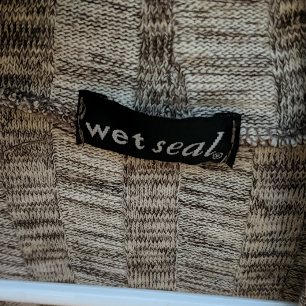 Cardigan - Picture 2 of 2